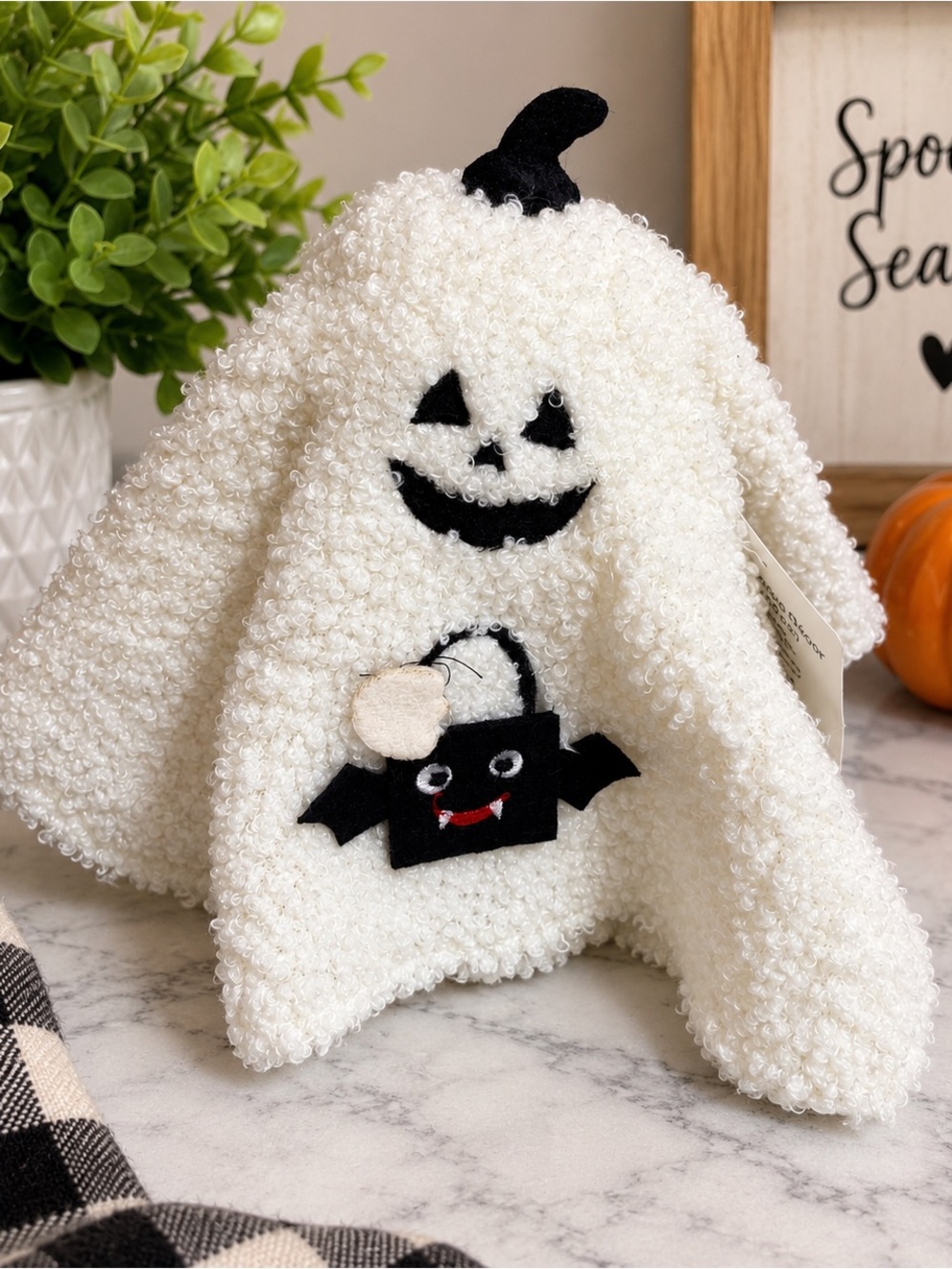 Spooky Village Ghost Halloween Decor 7"
